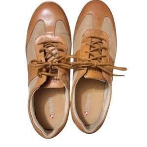 Seattle Revere Women's Brown Tan Loafer Sneakers Size 8.5